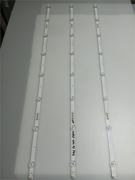 06-43F5-3030-0D22-3X8-782X12-190719-A 261501009002 43 SMART TV M1  CANDY UNO 43 FHD НОВОЕ СНЯТА С НОВОГО БИТОГО ТВ