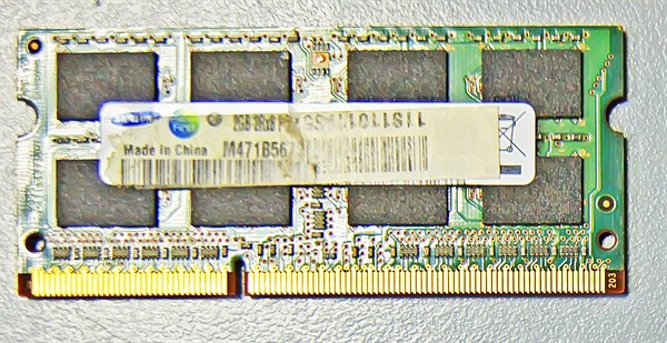 2GB 2RX8 M471B567 1800902 - фото 20602