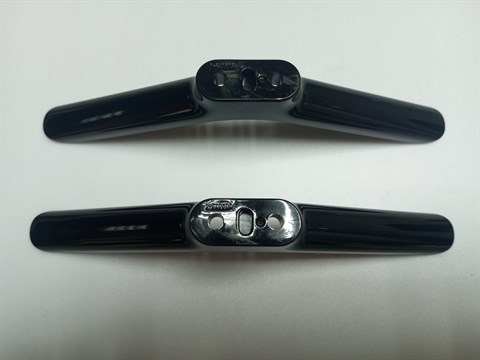 НОЖКИ ТЕЛЕВИЗОРА H-LED40BS5002 H-LED32BS5002 НОВОЕ 160839 - фото 41598